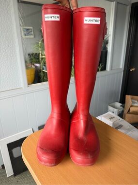 Hunter Tall Red Rubber Boots